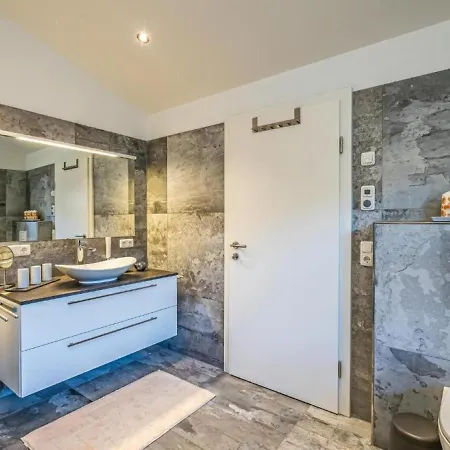 Penthouse Julia Naehe Badesee Mit Infrarotsauna -zell Am Kaprun Niedernsill