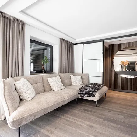 Apartamento Penthouse Julia Naehe Badesee Mit Infrarotsauna -zell Am Kaprun *