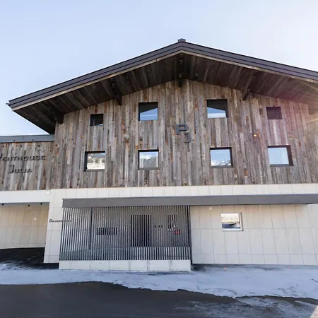 Διαμέρισμα Penthouse Julia Naehe Badesee Mit Infrarotsauna -zell Am Kaprun
