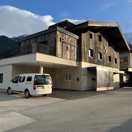 Apartment Penthouse Julia Naehe Badesee Mit Infrarotsauna -zell Am Kaprun Niedernsill